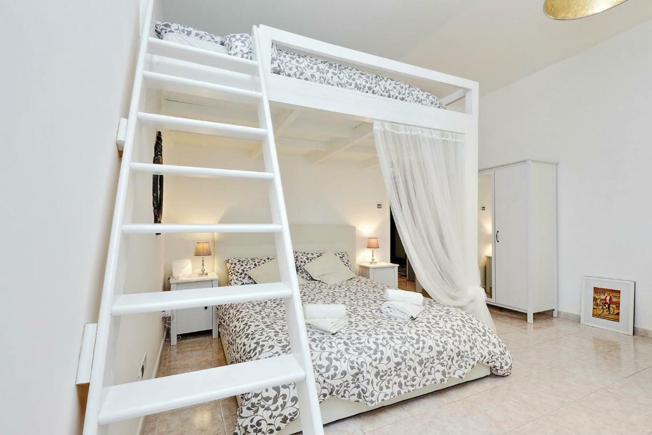 Bbhome Trastevere Station White Chic Apartment Rzym Zewnętrze zdjęcie